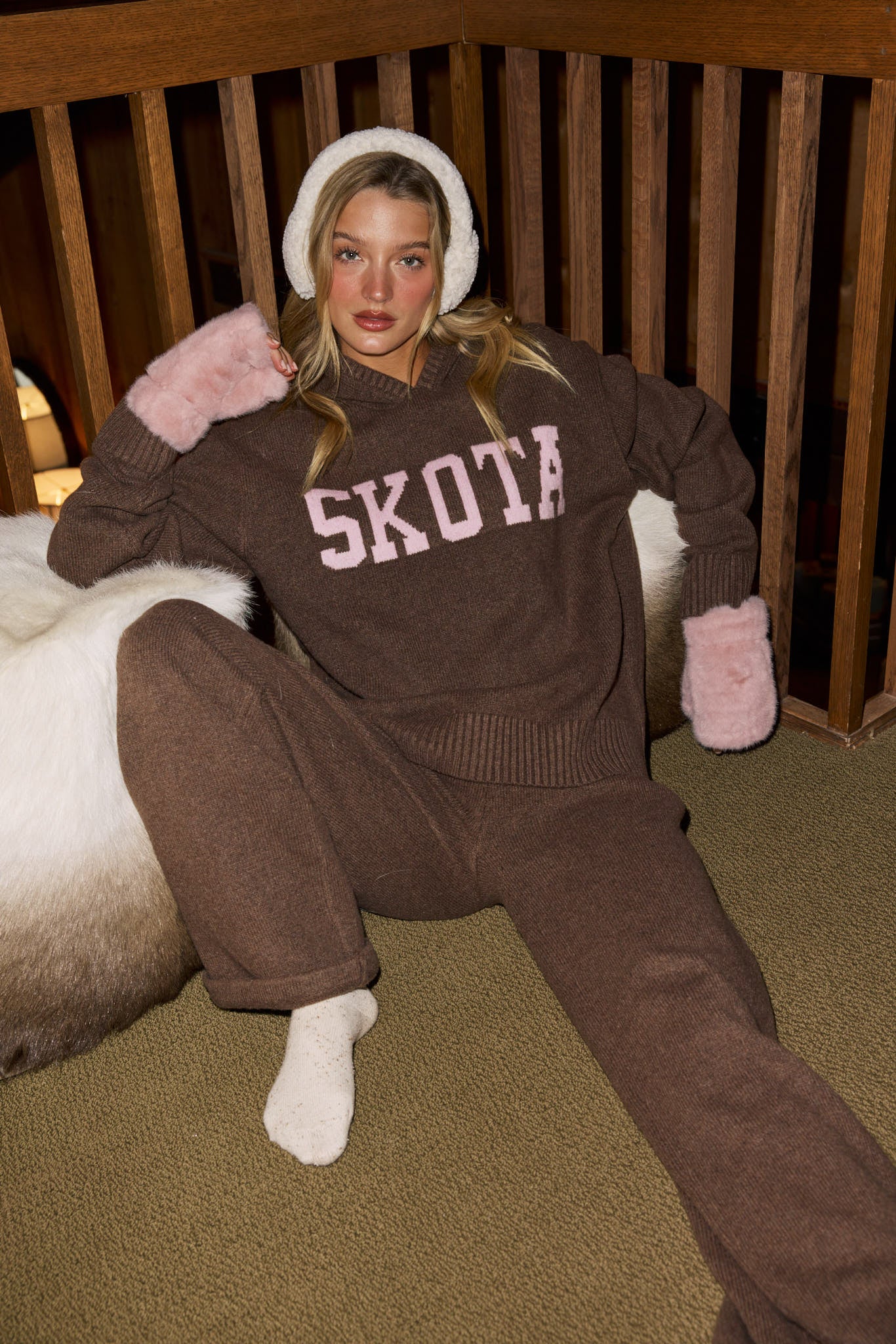 Skota Knit Set